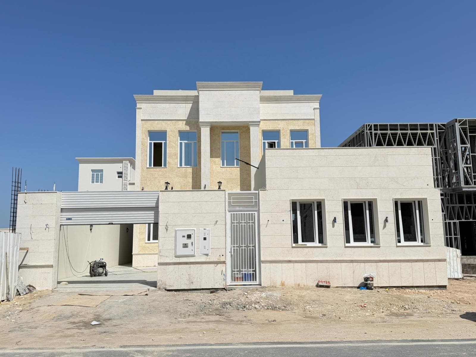 فيلا سكنية 8 غرف نوم للبيع في الخيسة 