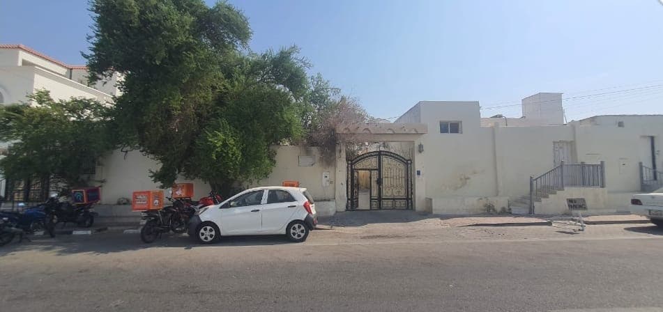 فيلا سكنية 6 غرف نوم للبيع في الريان الجديد