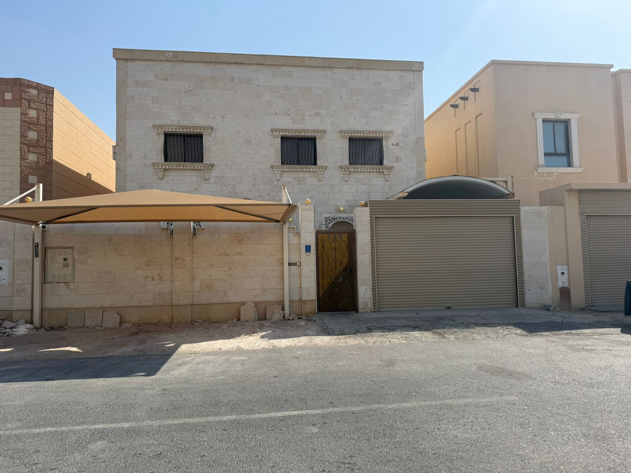 فيلا سكنية 7 غرف نوم للبيع في ام صلال علي