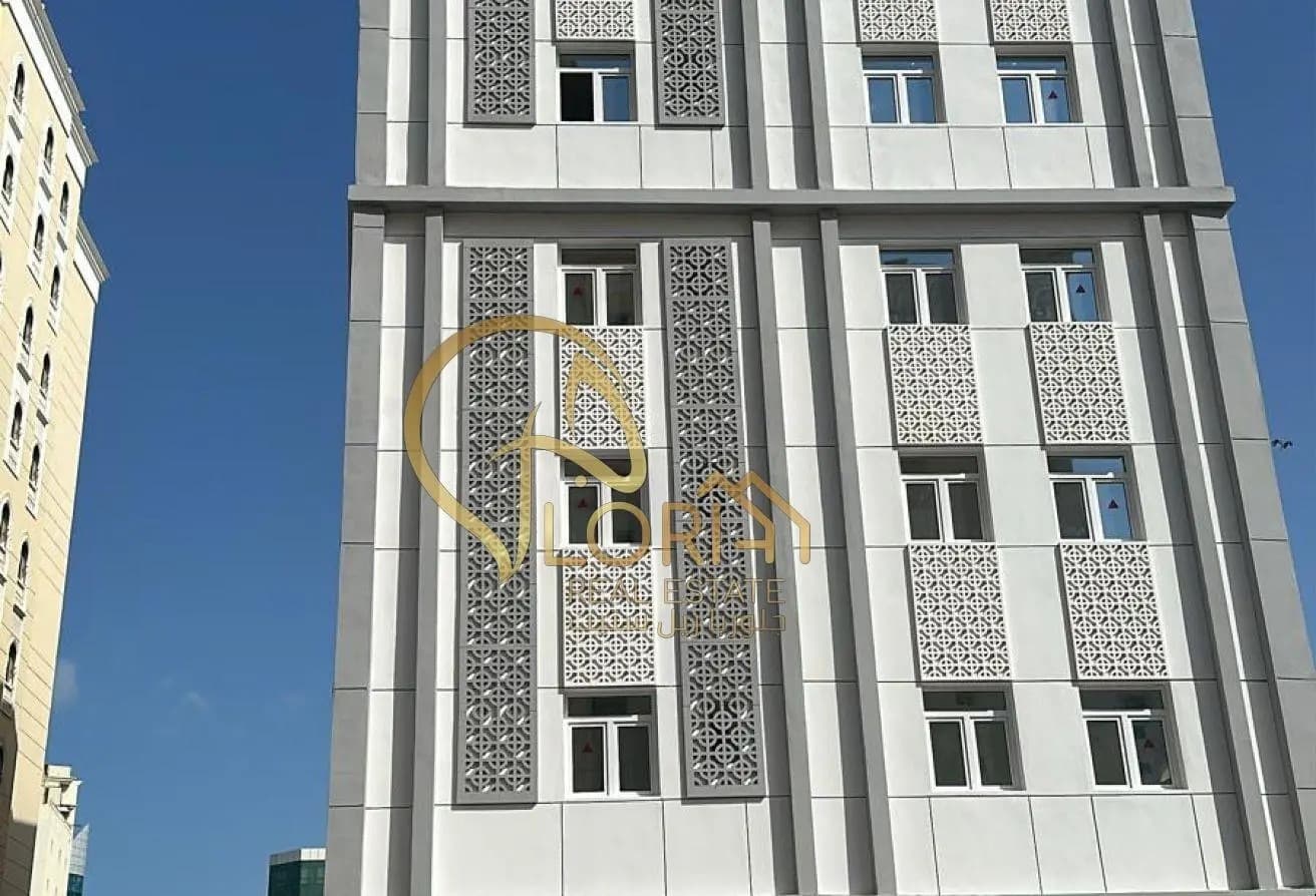 مبنى سكني للبيع