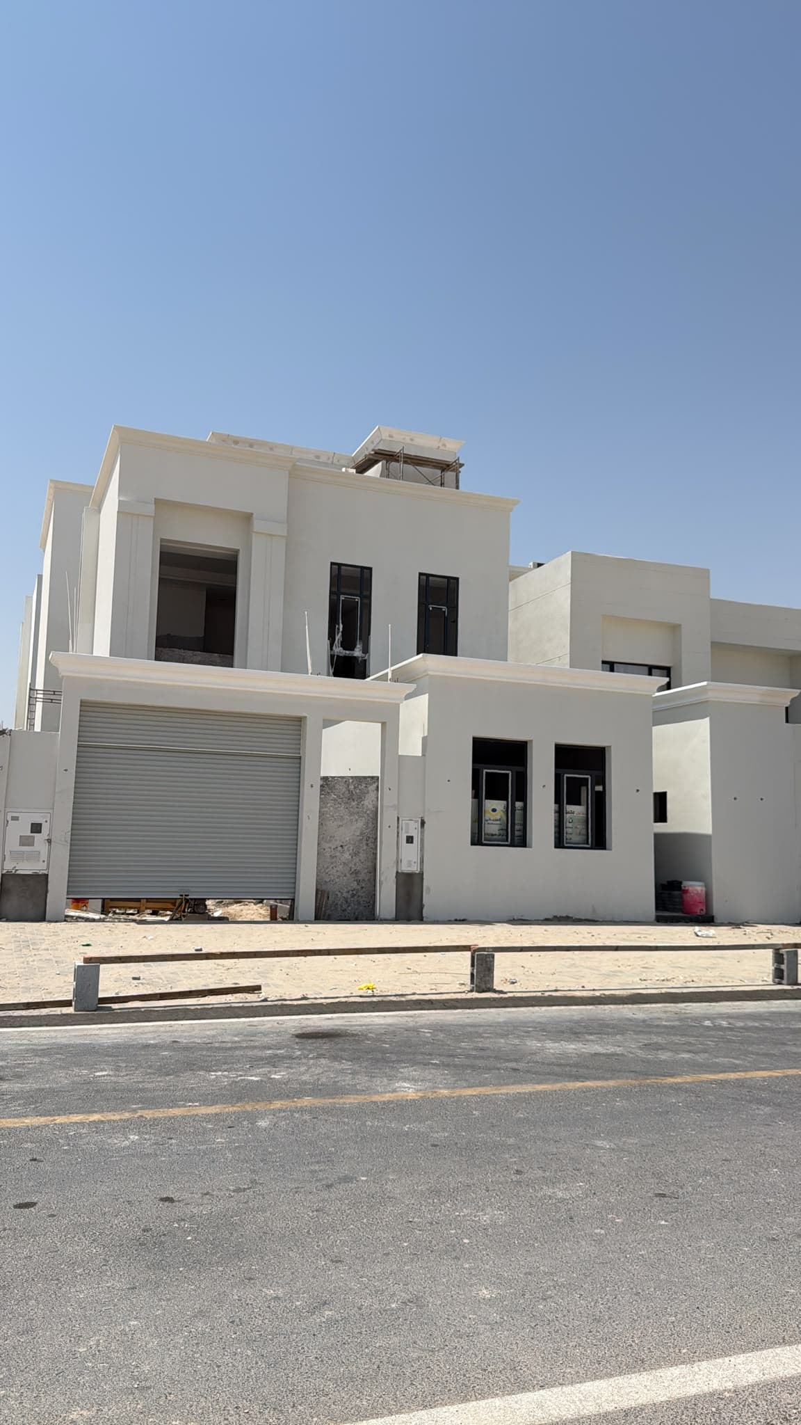 8 Bedroom Residential Villa for Sale in Umm Qarn
