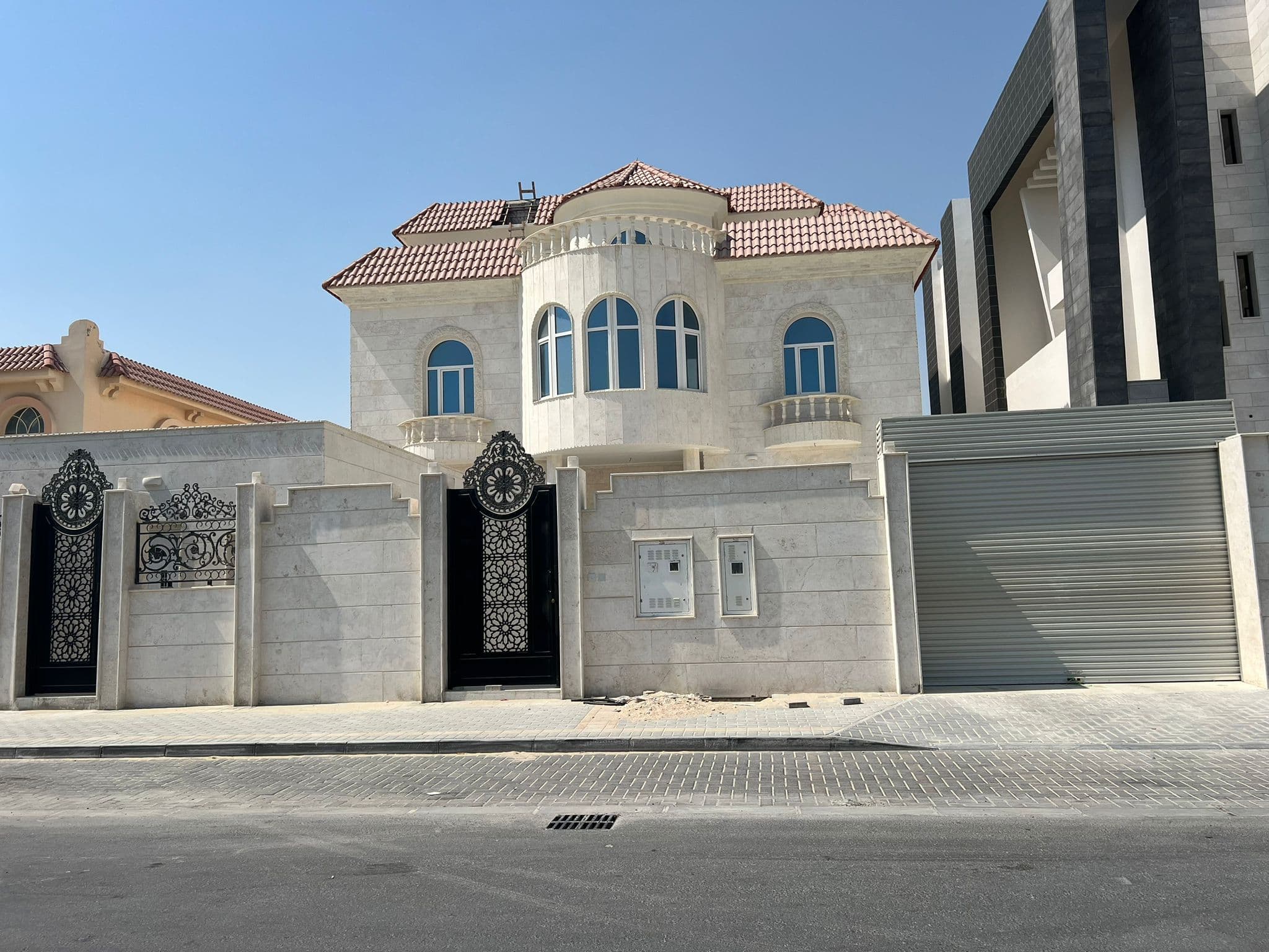 فيلا سكنية 7 غرف نوم للبيع في دحيل