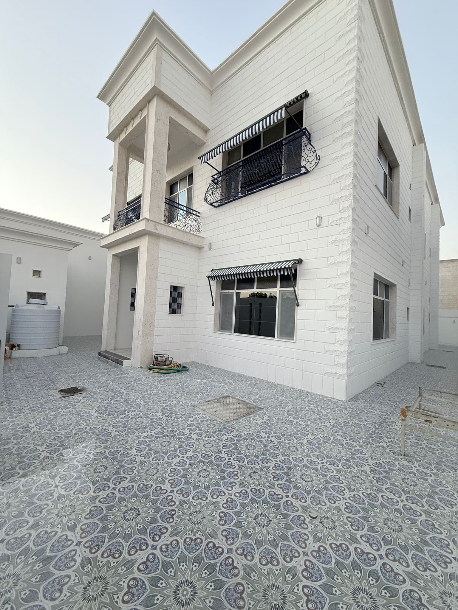 فيلا سكنية 7 غرف نوم للبيع في الريان الجديد