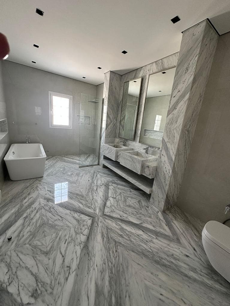 8 Bedroom Residential Villa for Sale in Abu Hamour