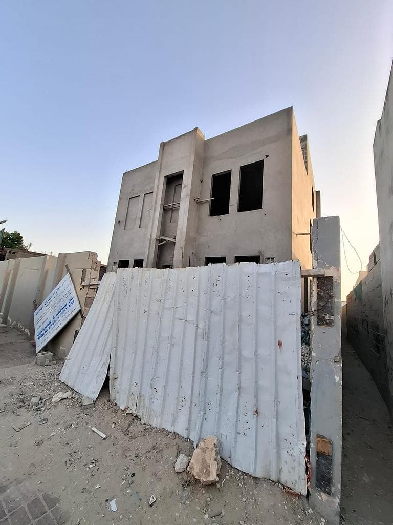 فيلا سكنية 8 غرف نوم للبيع في عين خالد