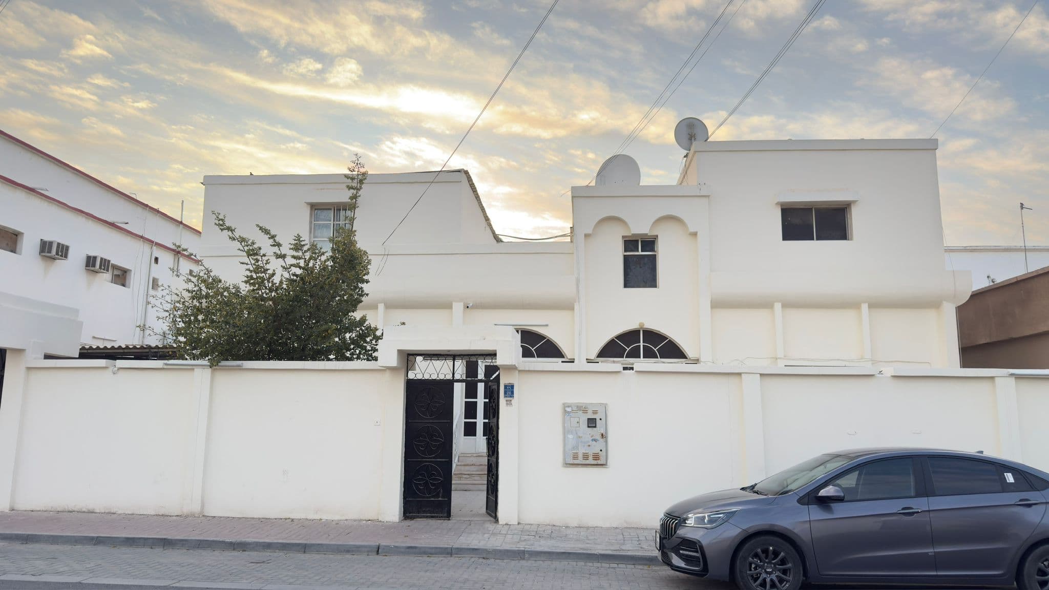 فيلا سكنية 5 غرف نوم للبيع في الوكرة