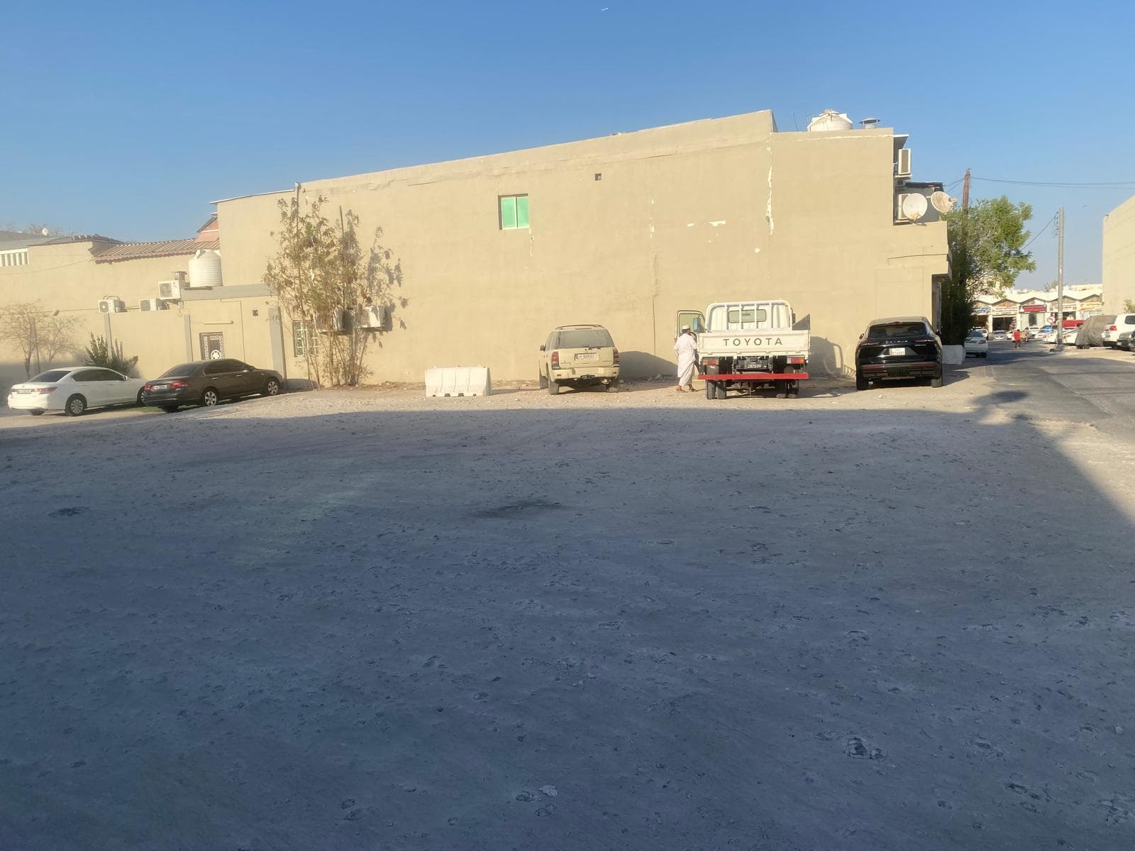 أرض سكنية للبيع