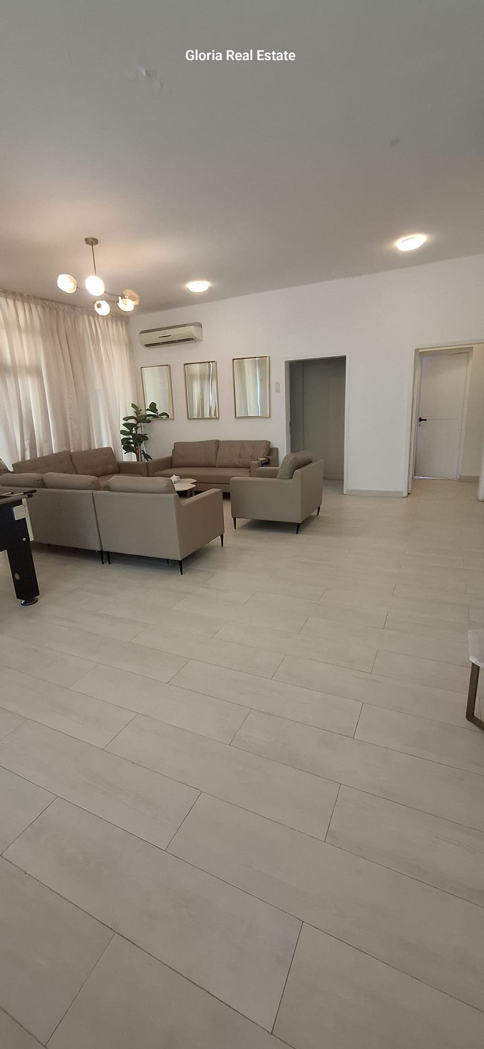 فيلا سكنية بغرفة نوم واحدة للبيع في الذخيرة 