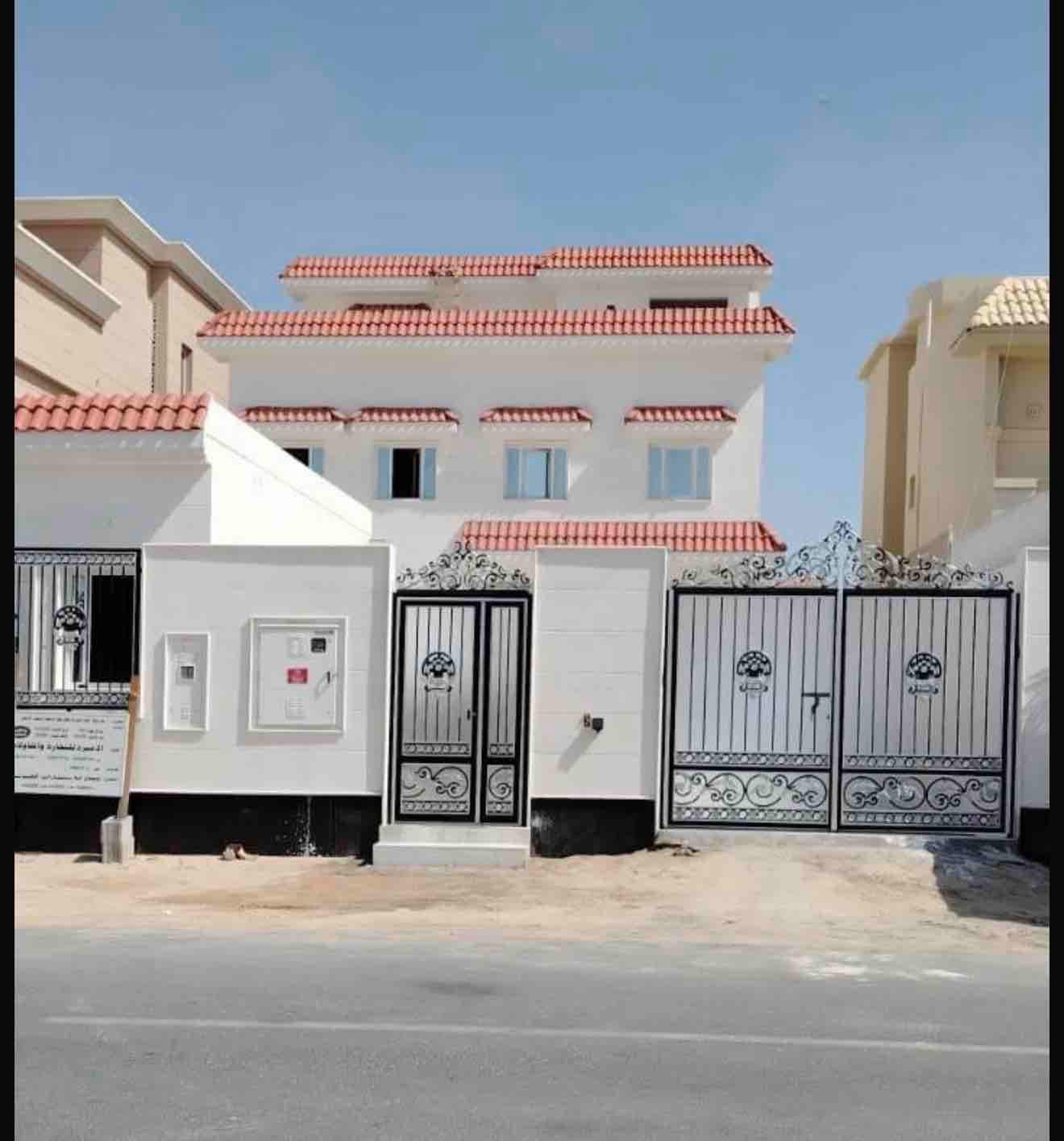 8 Bedroom Residential Villa for Sale in Al Sakhama