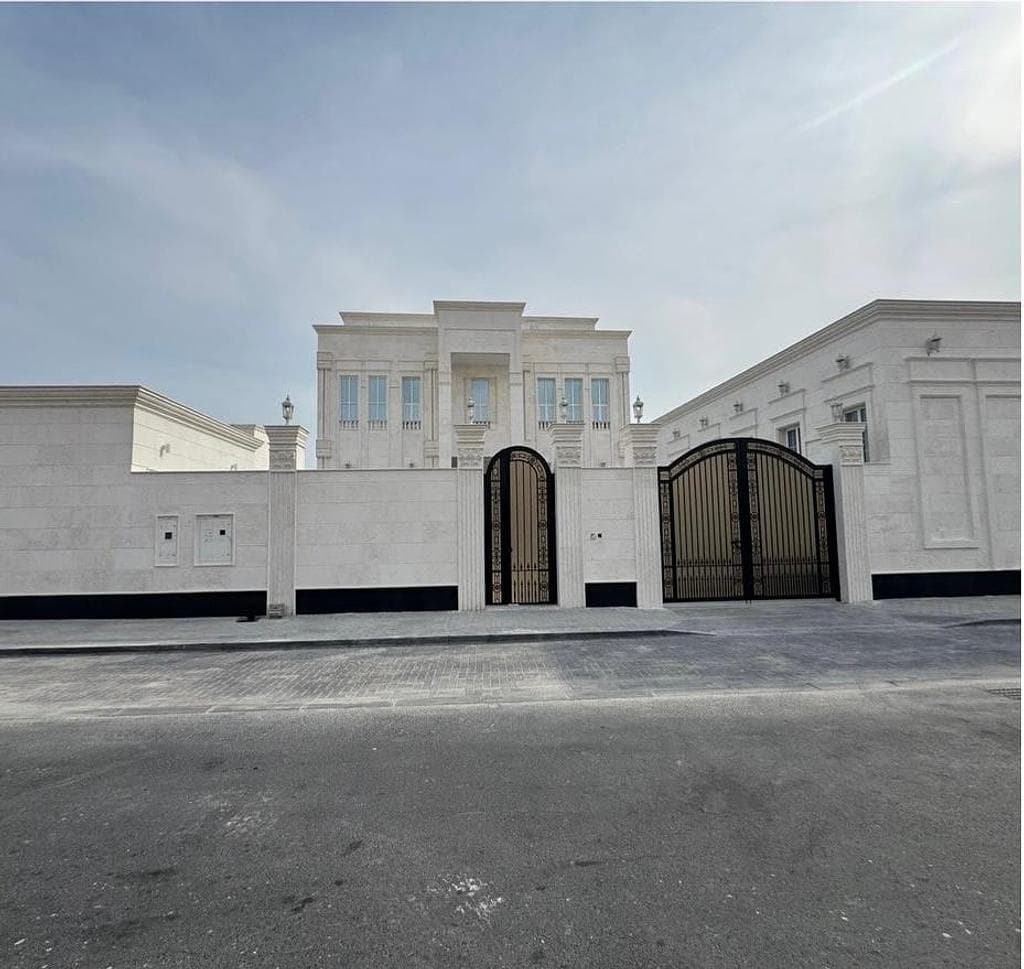 8 Bedroom Residential Villa for Sale in Rawdat Al Hamama
