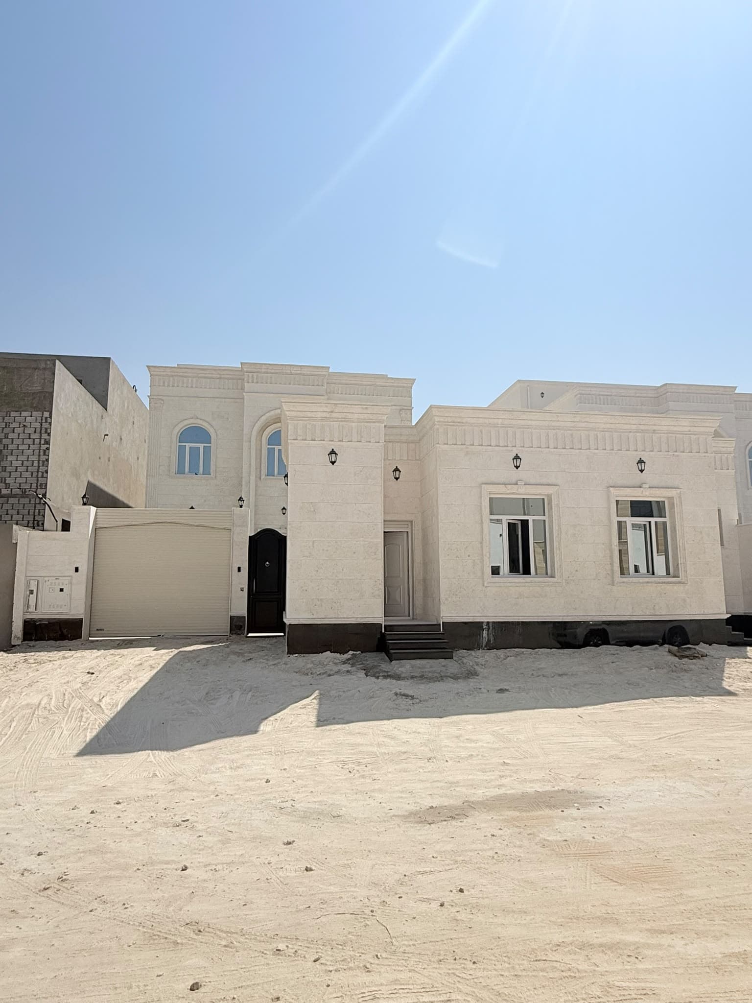 8 Bedroom Residential Villa for Sale