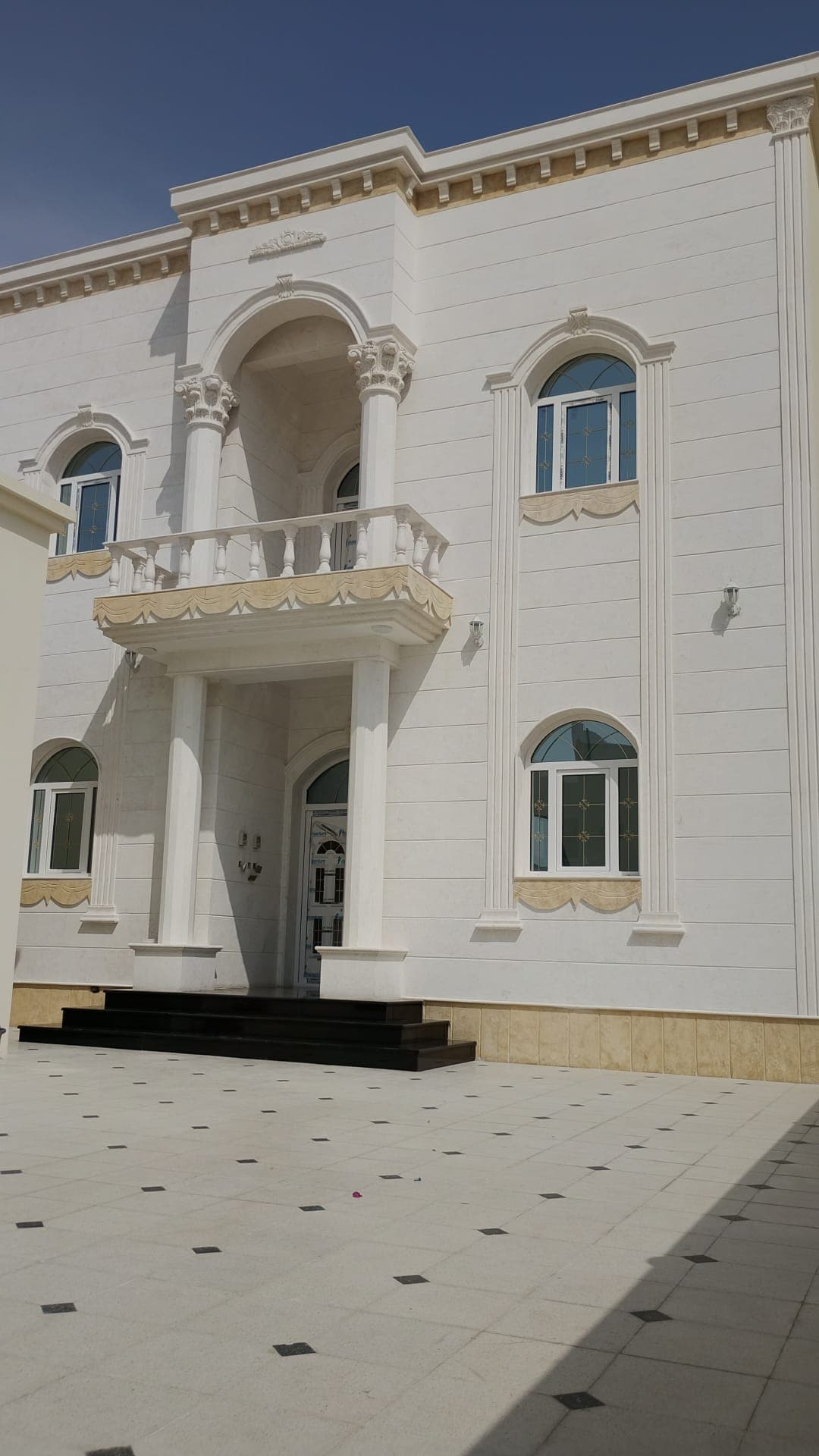 8 Bedroom Residential Villa for Sale