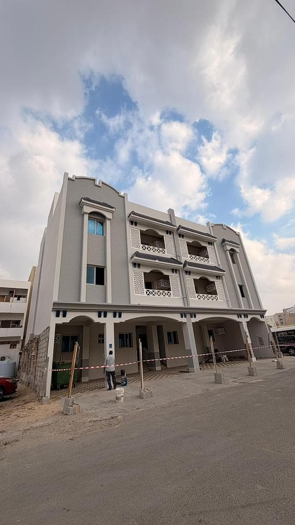 مبنى سكني للبيع في الغانم القديم