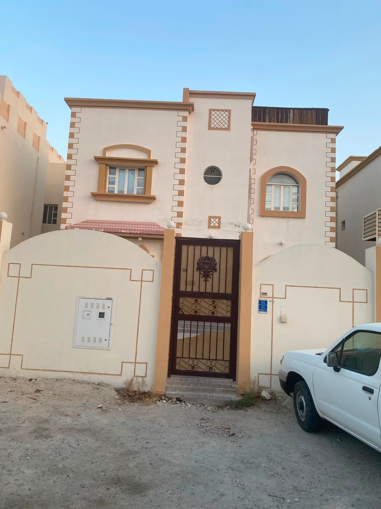 فيلا سكنية 6 غرف نوم للبيع في الخور