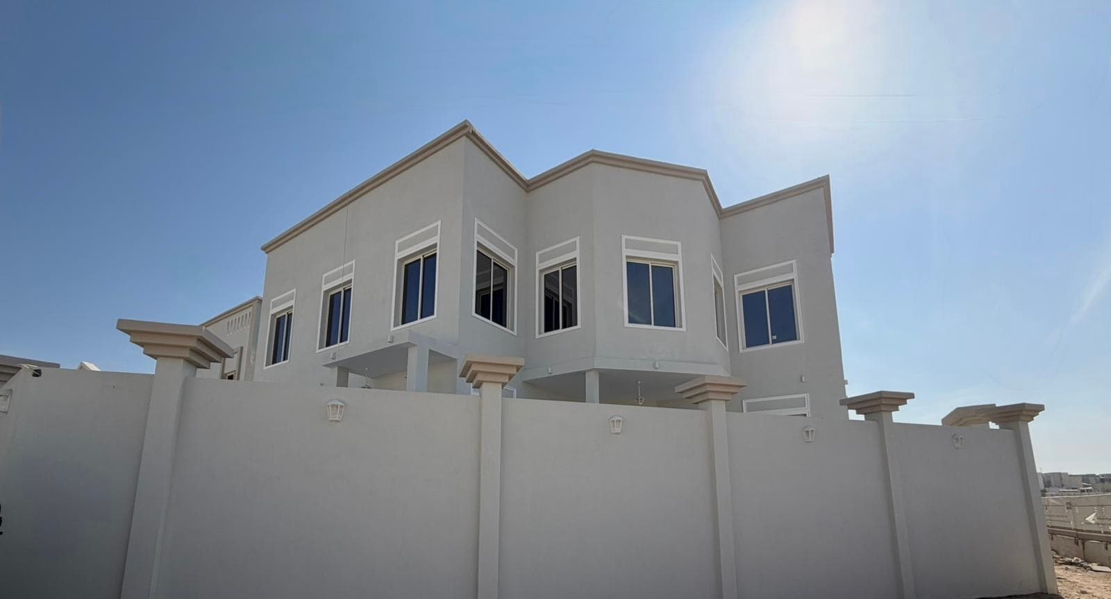فيلا سكنية 8 غرف نوم للبيع في الوكير
