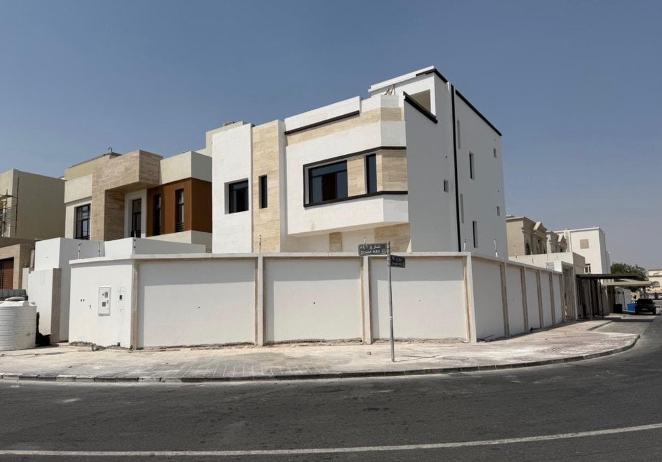 8 Bedroom Residential Villa for Sale in Al Thumama