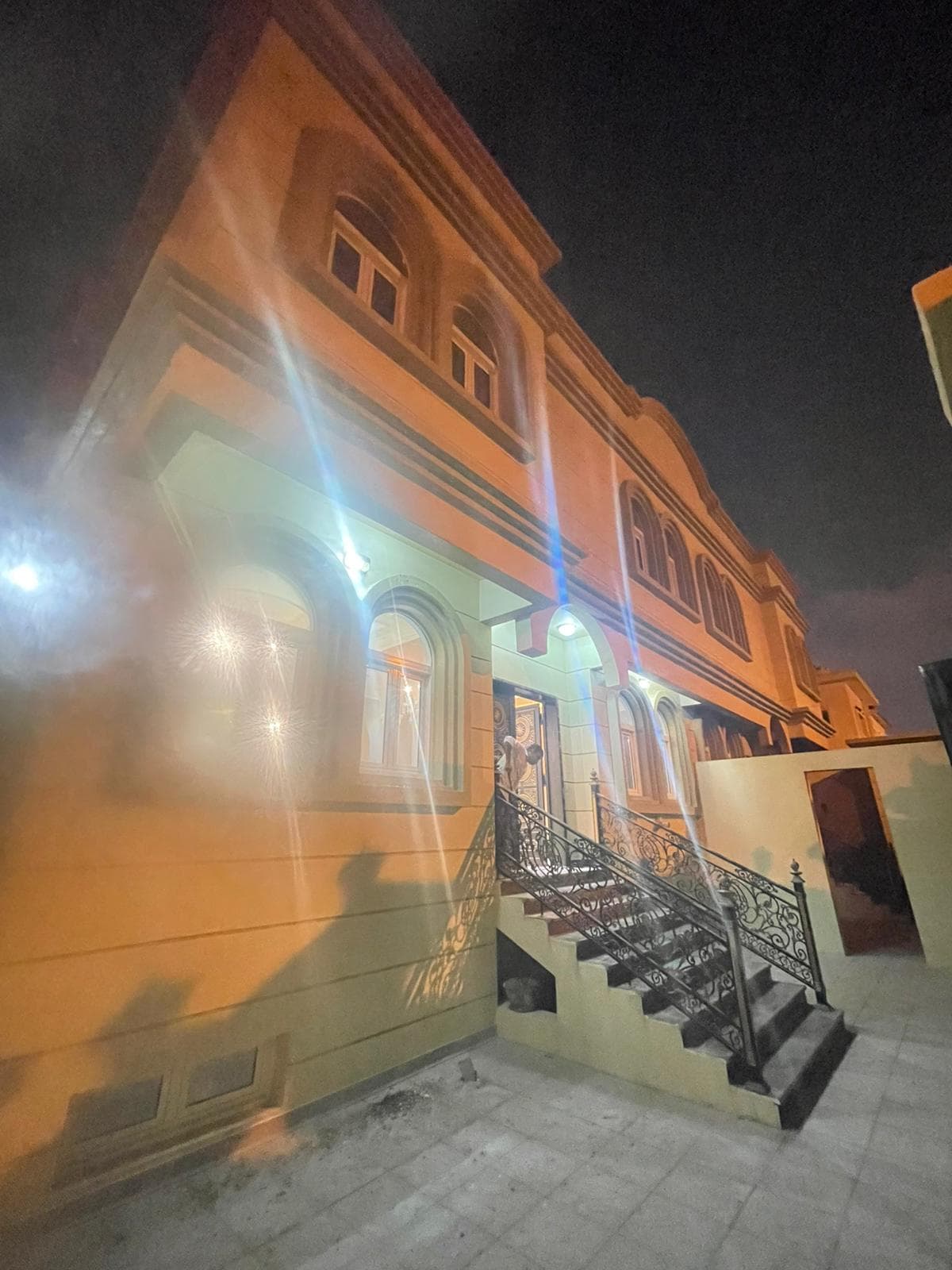 فيلا سكنية 6 غرف نوم للبيع في الوكرة