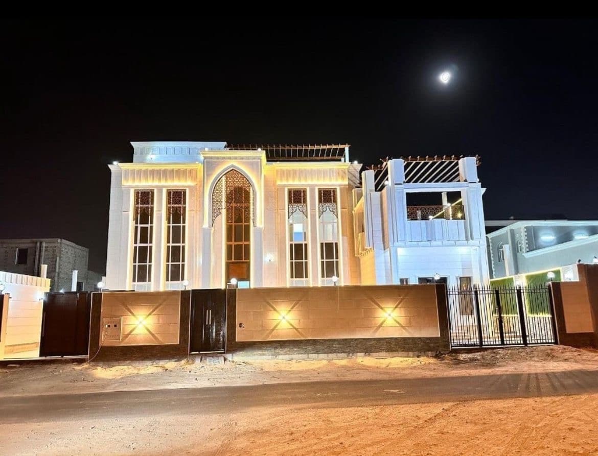 فيلا سكنية 8 غرف نوم للبيع في الثميد