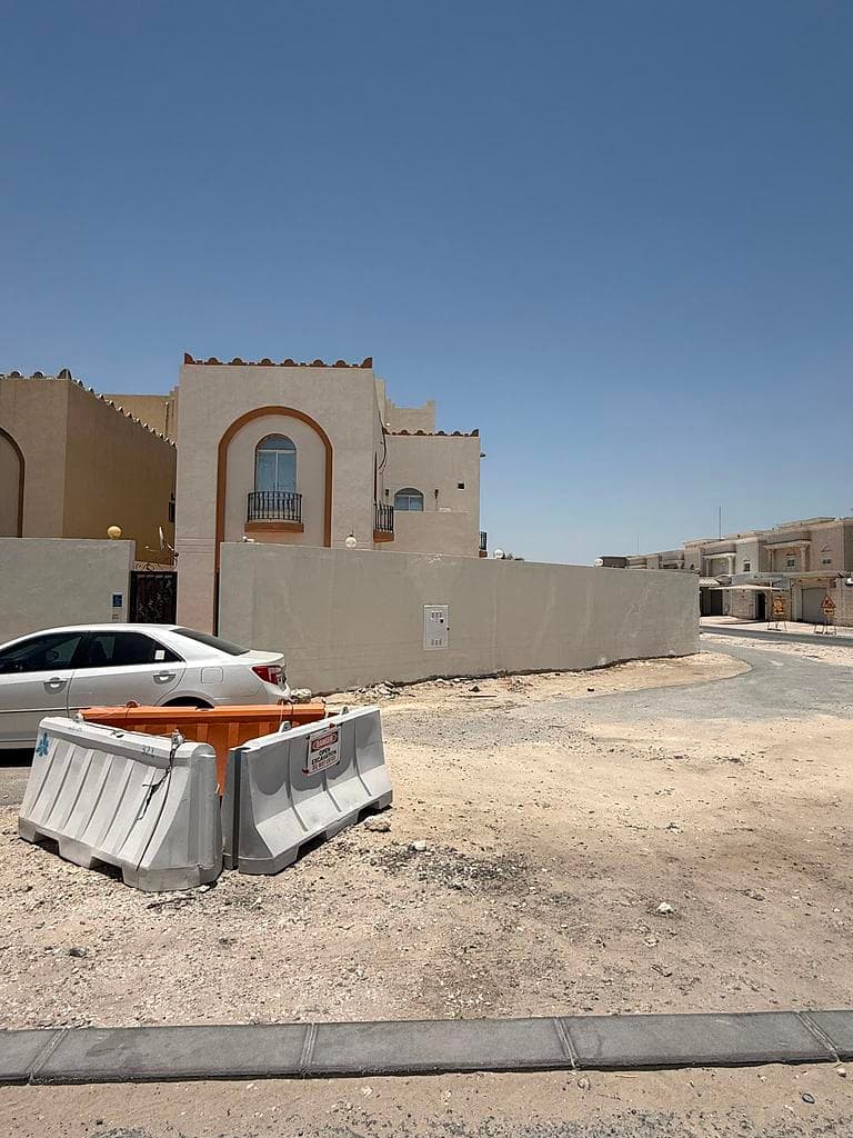 فيلا سكنية 6 غرف نوم للبيع في الوكير