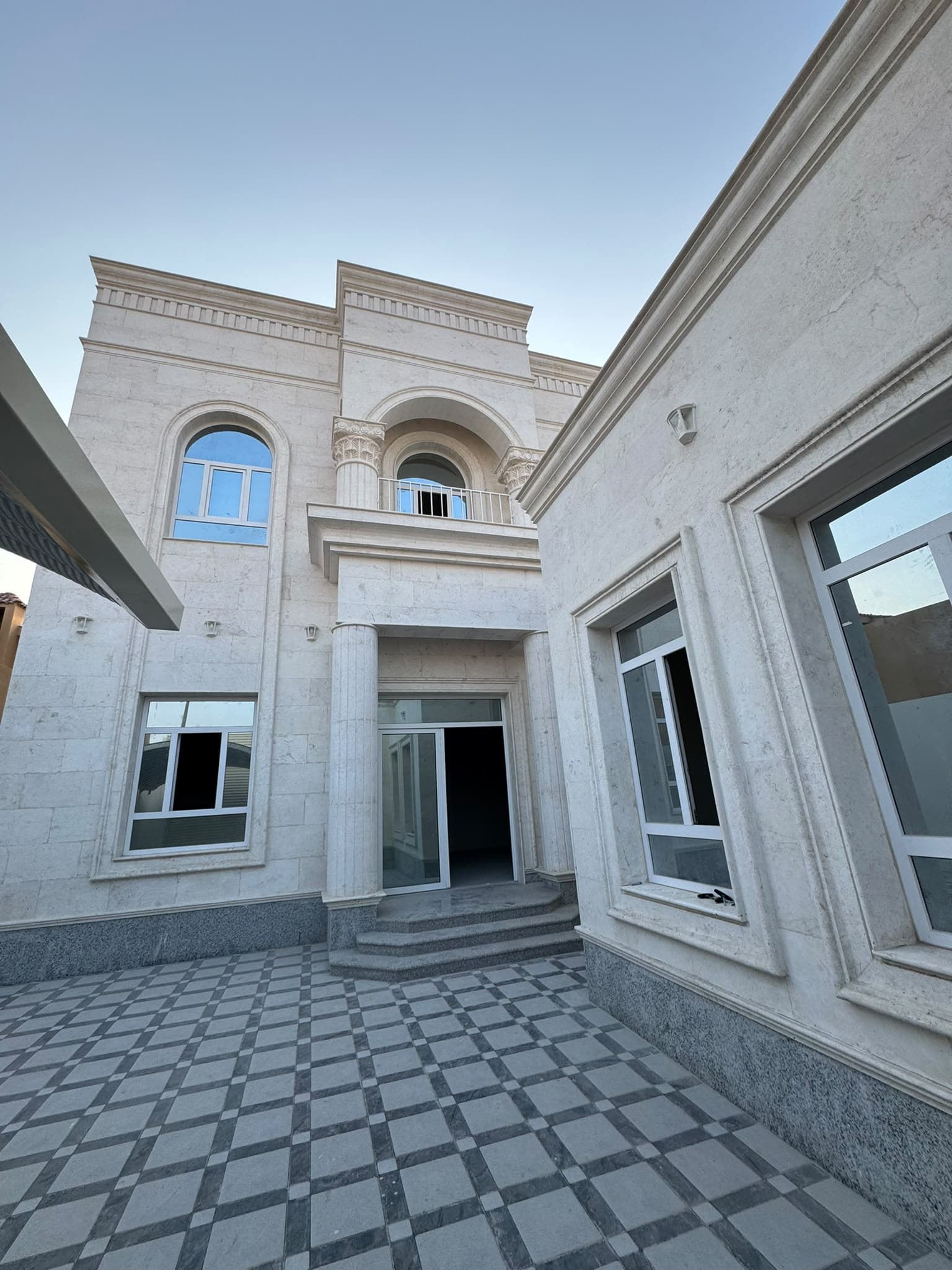 فيلا سكنية 7 غرف نوم للبيع
