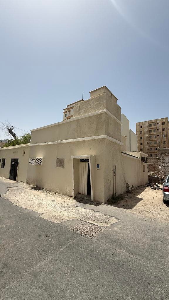 4 Bedroom Residential Villa for Sale in Umm Ghuwailina