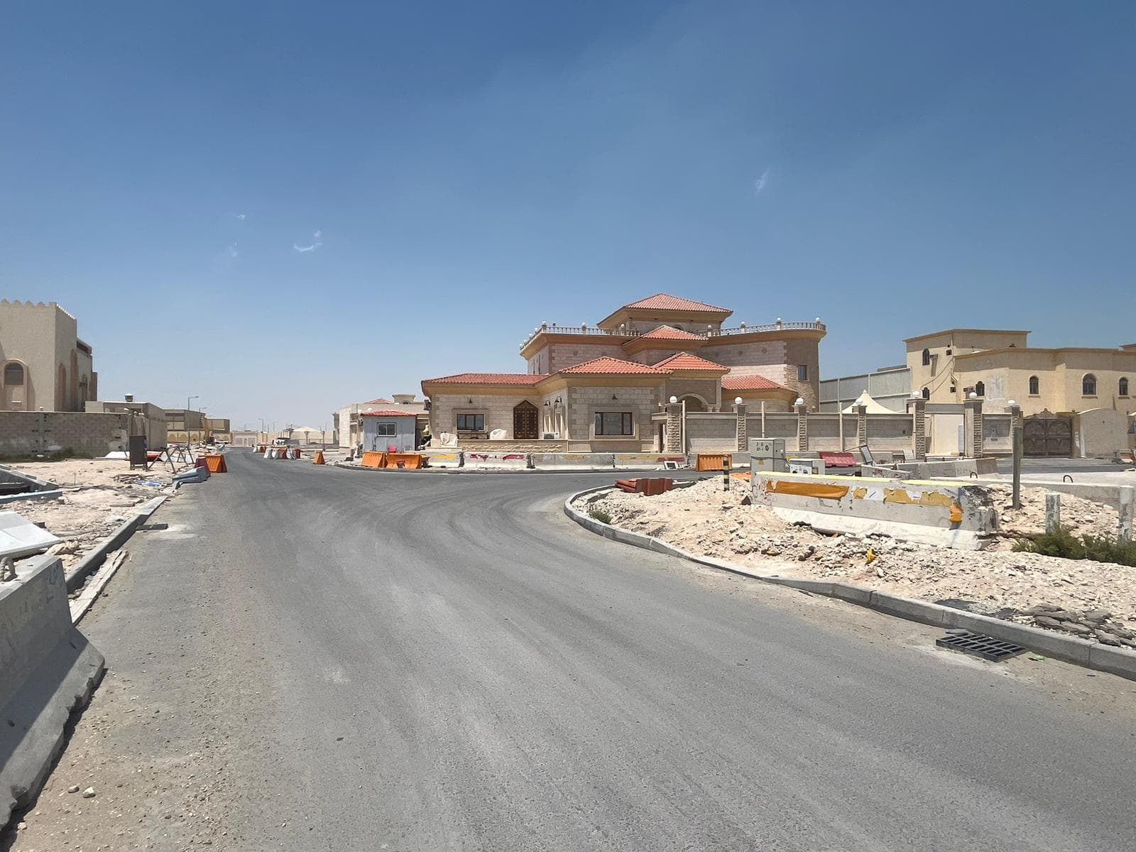 فيلا سكنية 8 غرف نوم للبيع في معيذر