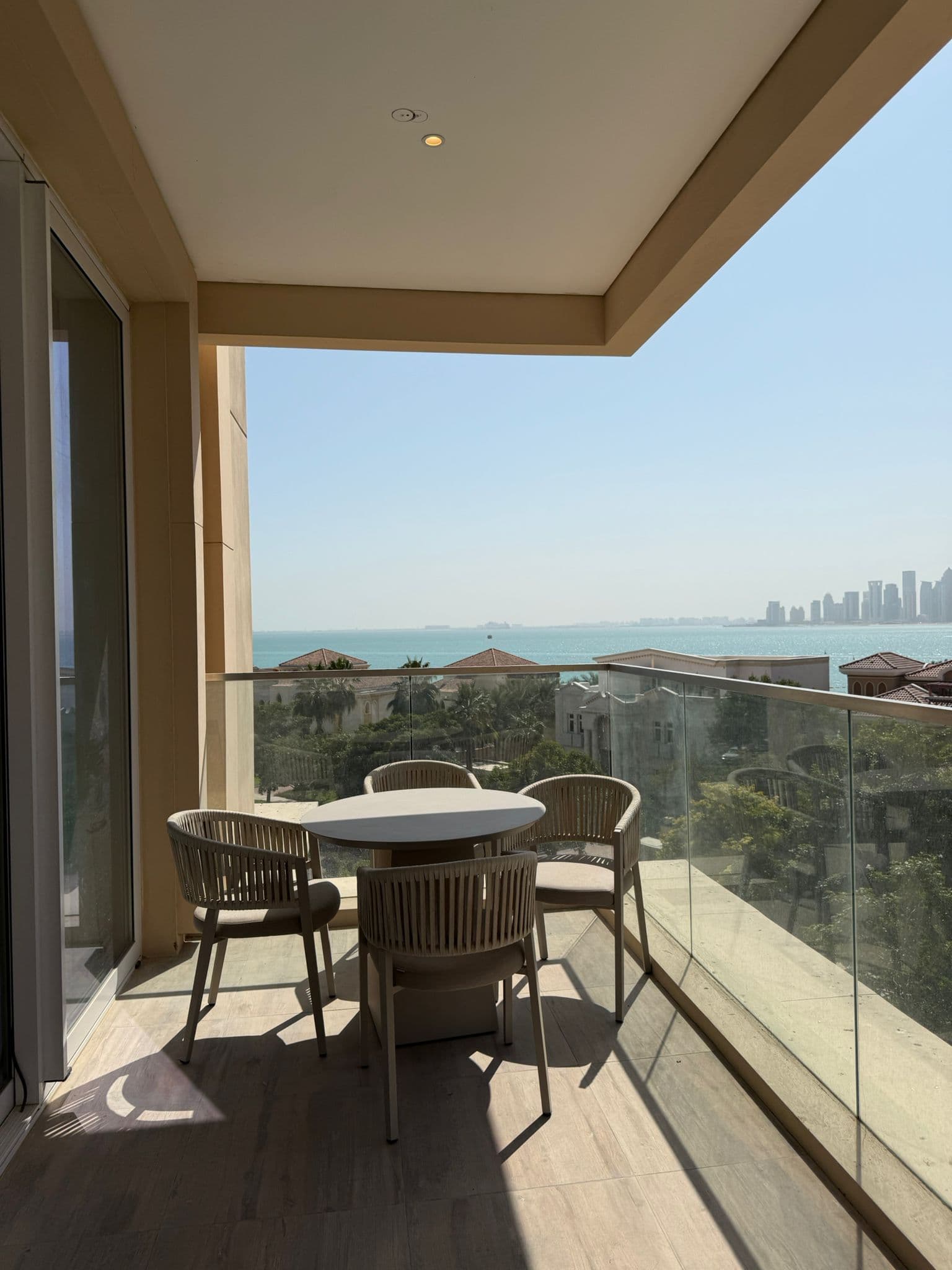 3 Bedroom Apartment for Sale in Porto Arabia (The Pearl Island)