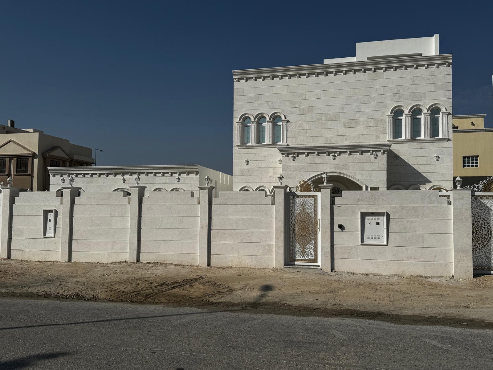 فيلا سكنية 8 غرف نوم للبيع في نعيجة