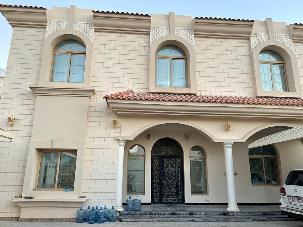 فيلا سكنية 7 غرف نوم للبيع في المشاف
