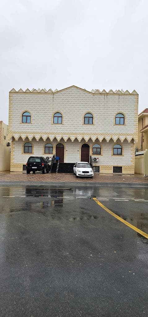 فيلا سكنية 8 غرف نوم للبيع في الريان الجديد