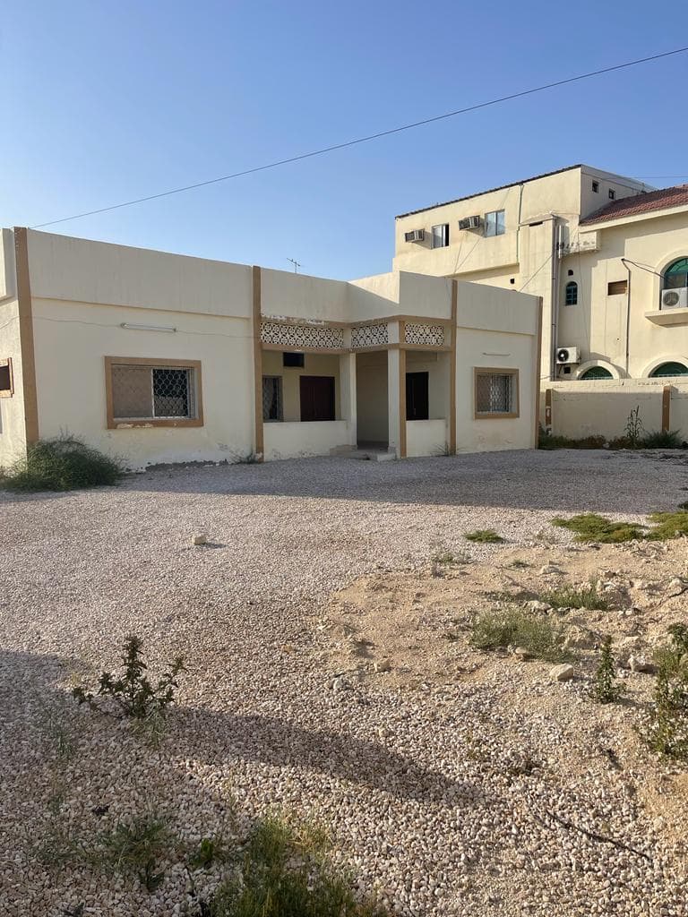 فيلا سكنية 6 غرف نوم للبيع في الريان الجديد