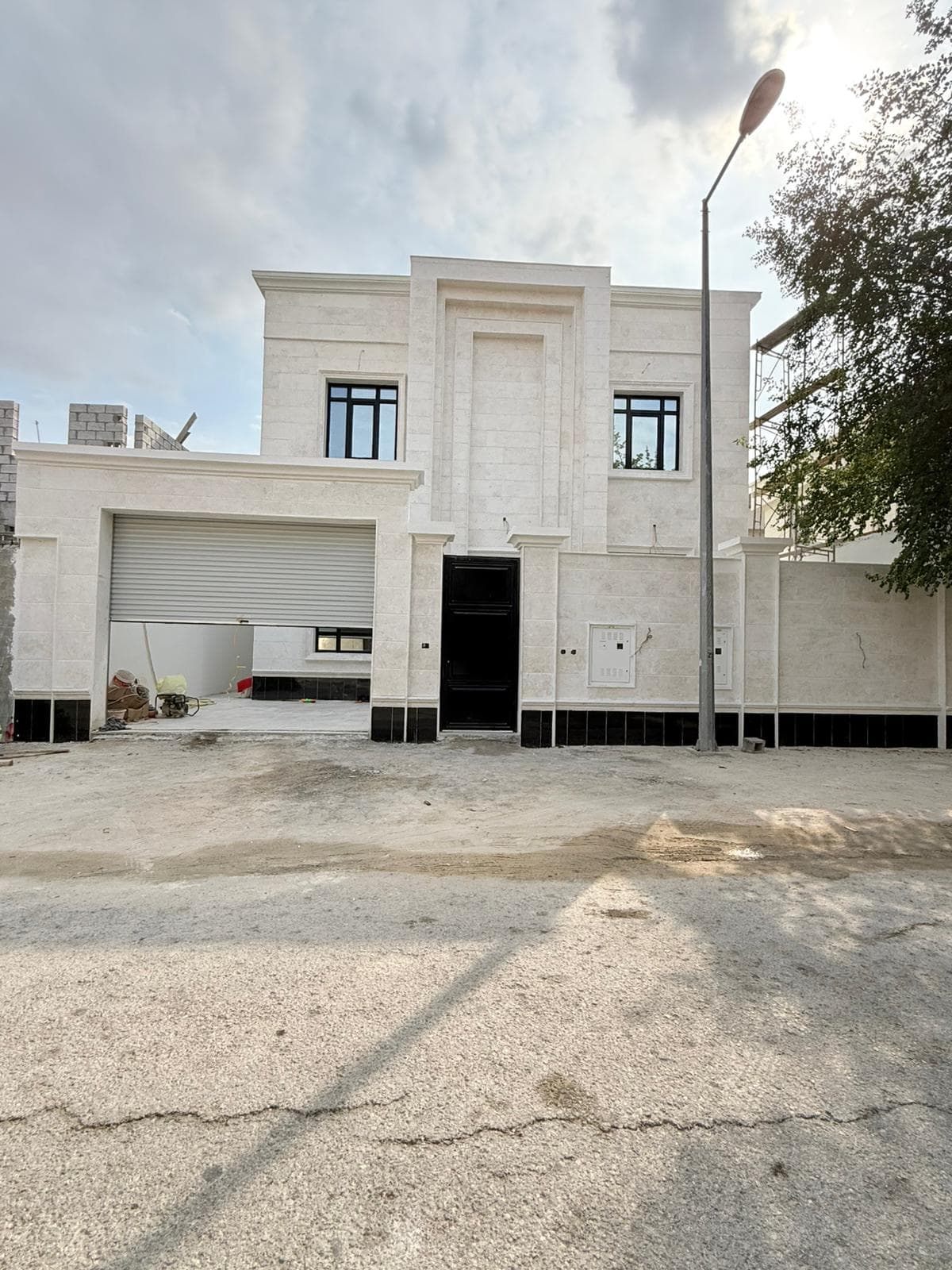 فيلا سكنية 6 غرف نوم للبيع في العزيزية