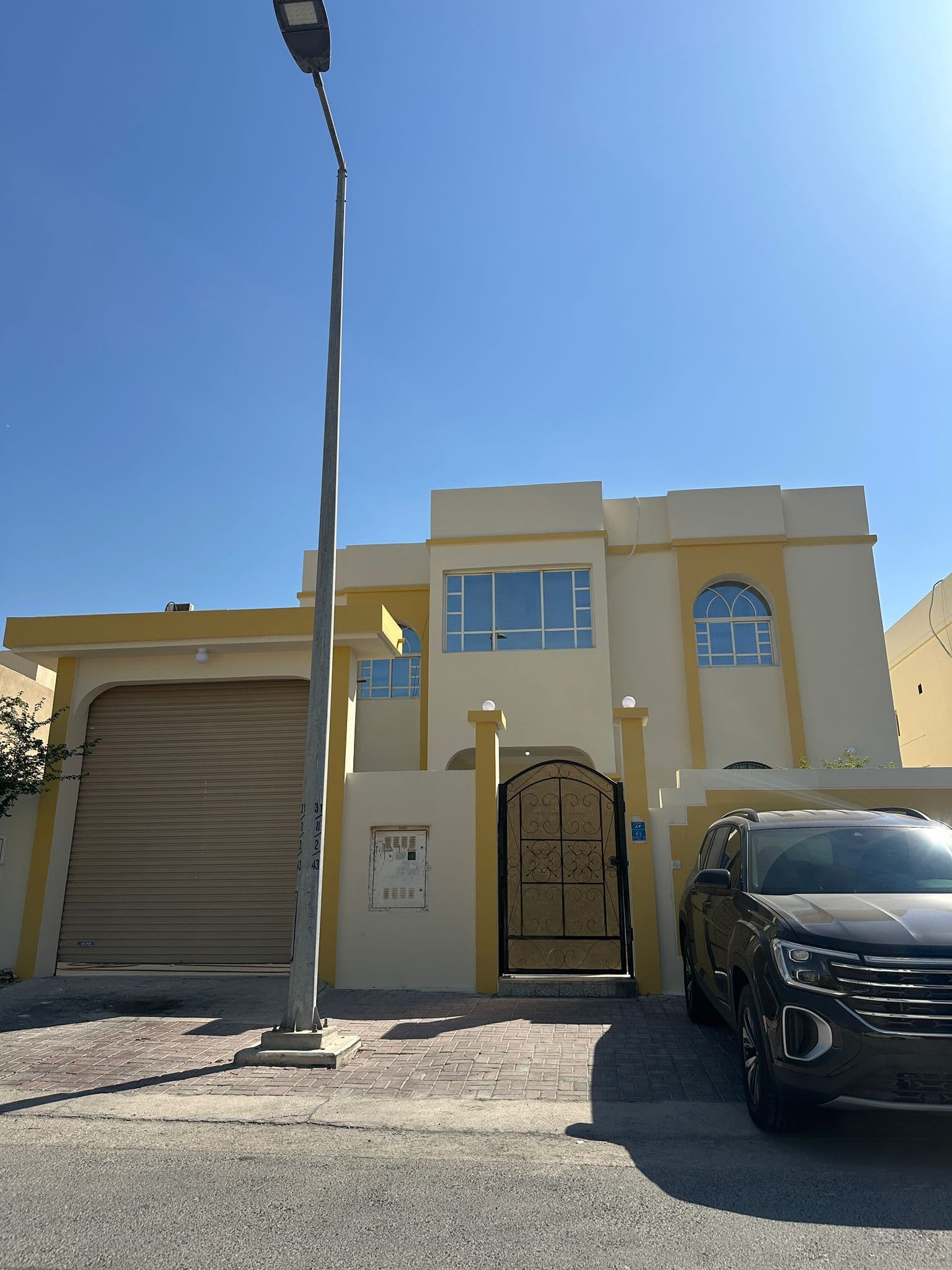 فيلا سكنية 6 غرف نوم للبيع في دحيل