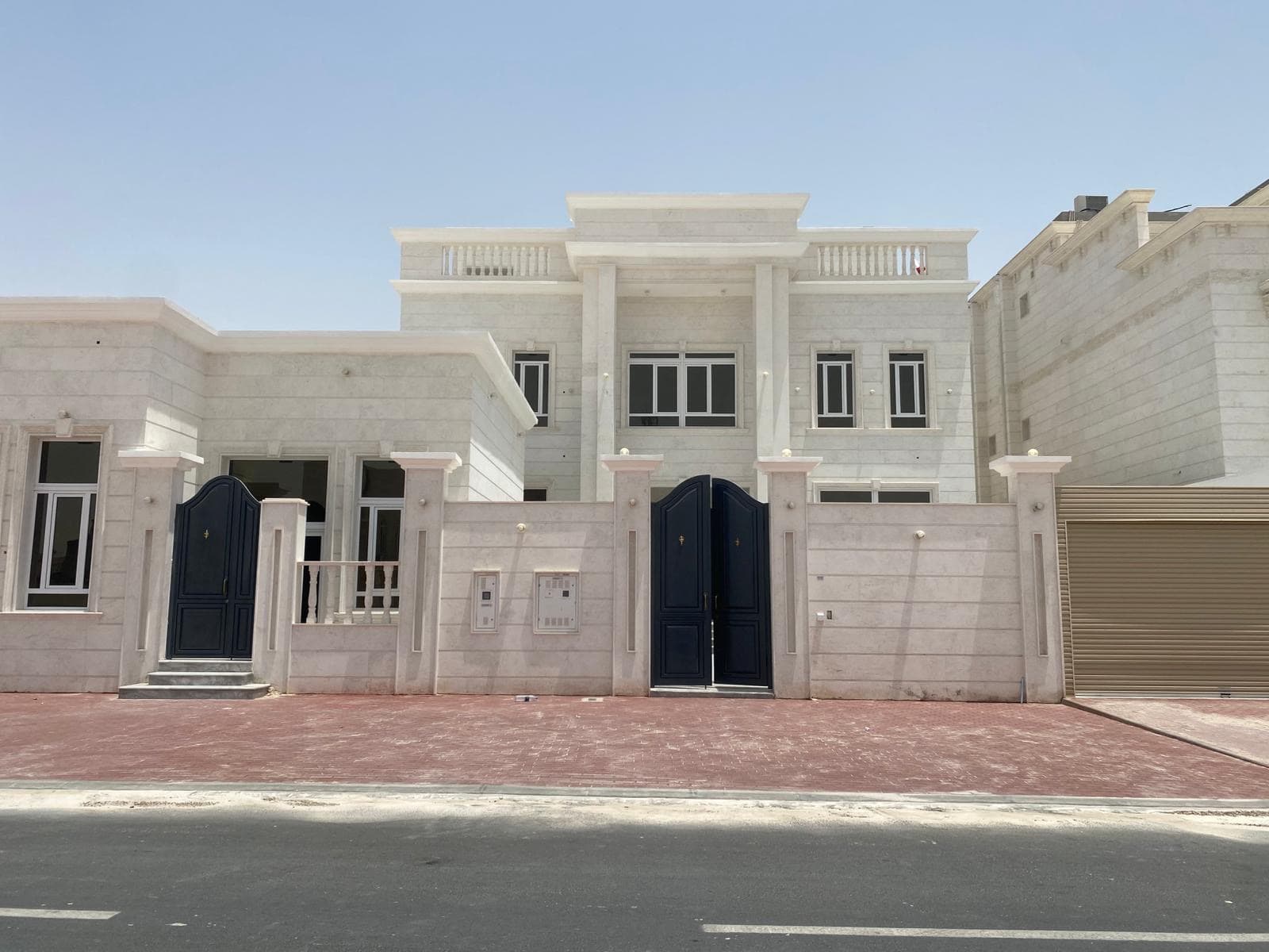 فيلا سكنية 8 غرف نوم للبيع في الثميد
