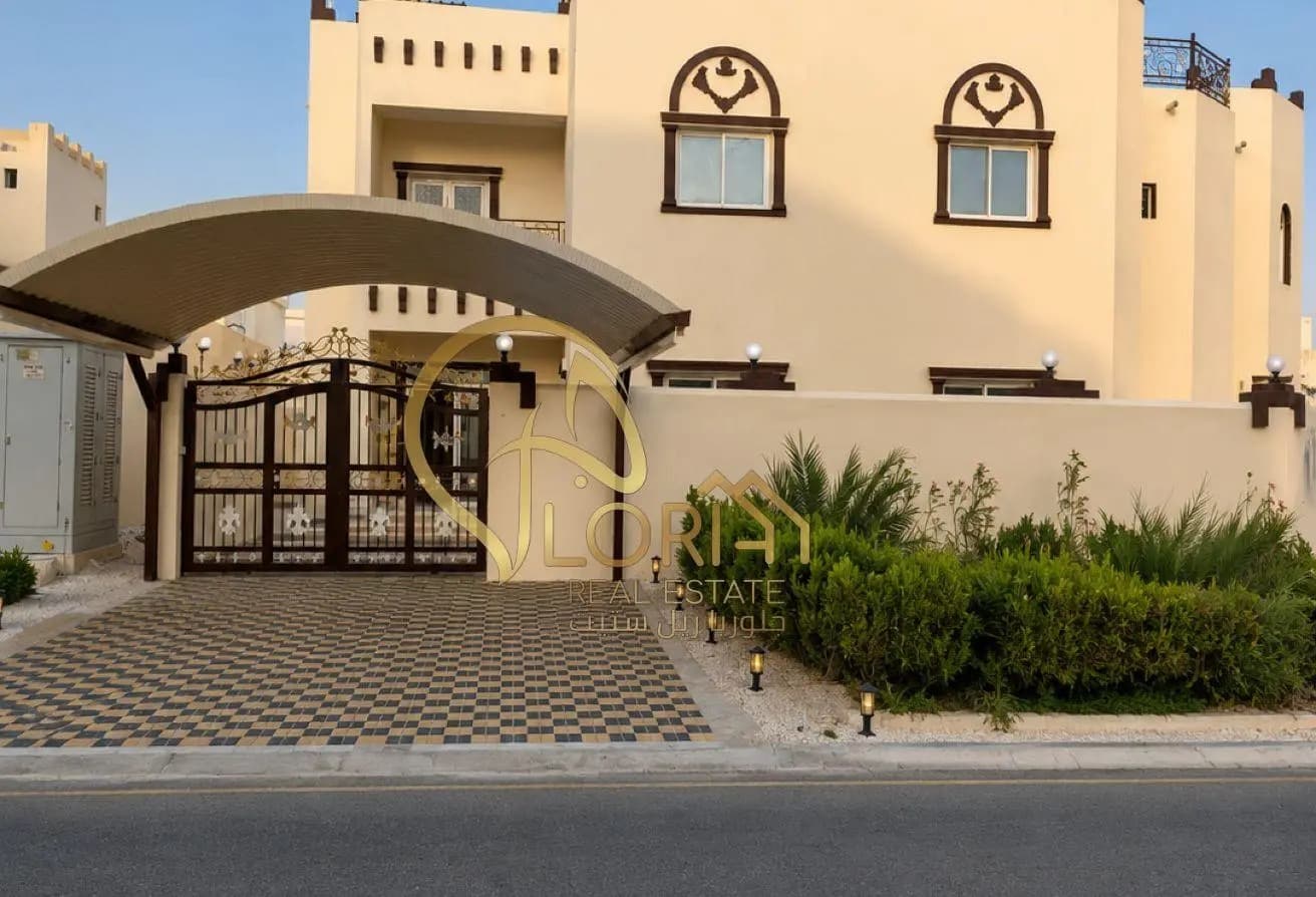 فيلا سكنية 7 غرف نوم للبيع في ام صلال علي