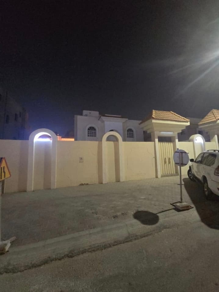 6 Bedroom Residential Villa for Sale