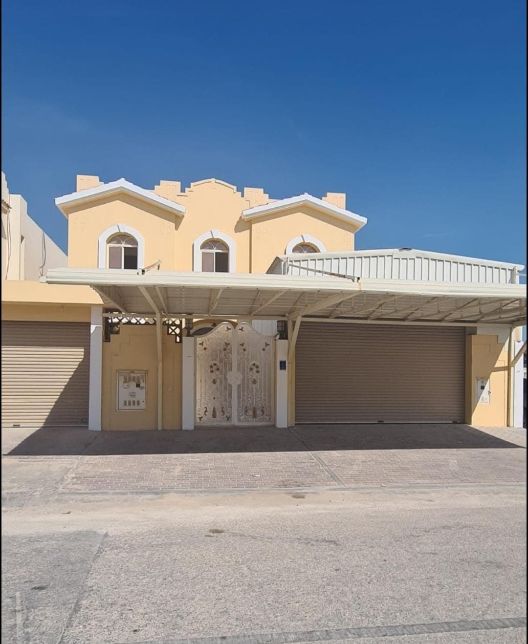 فيلا سكنية 6 غرف نوم للبيع