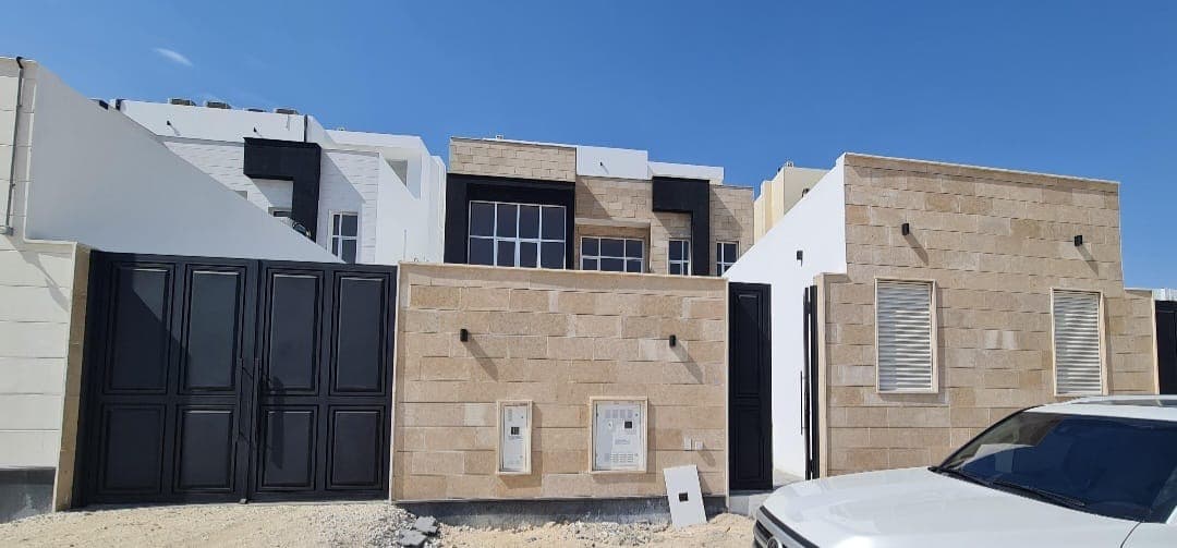 فيلا سكنية 8 غرف نوم للبيع في نعيجة