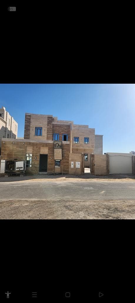 8 Bedroom Residential Villa for Sale in Gharrafat Al Rayyan