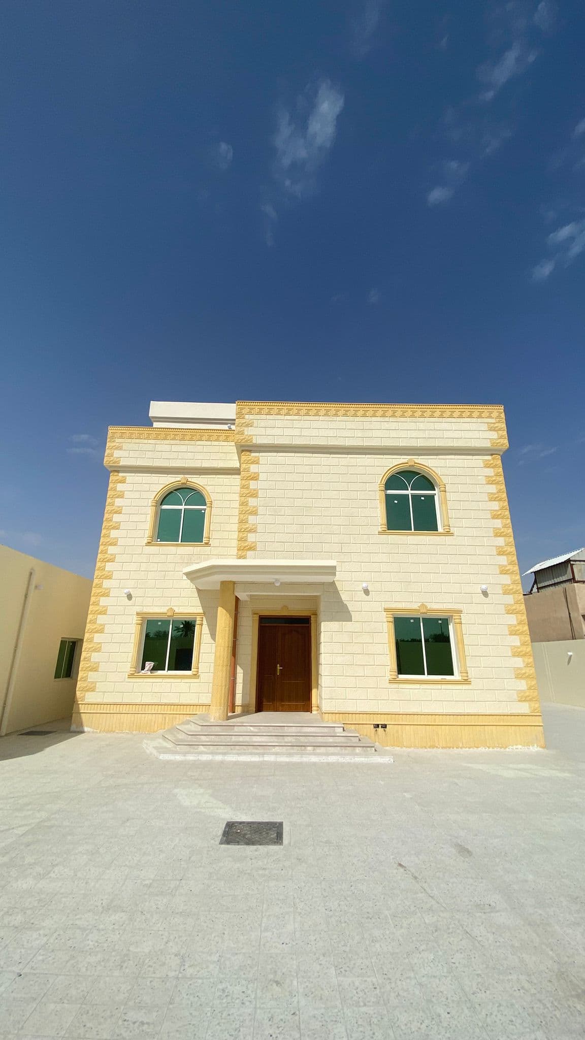 فيلا سكنية 8 غرف نوم للبيع في العزيزية