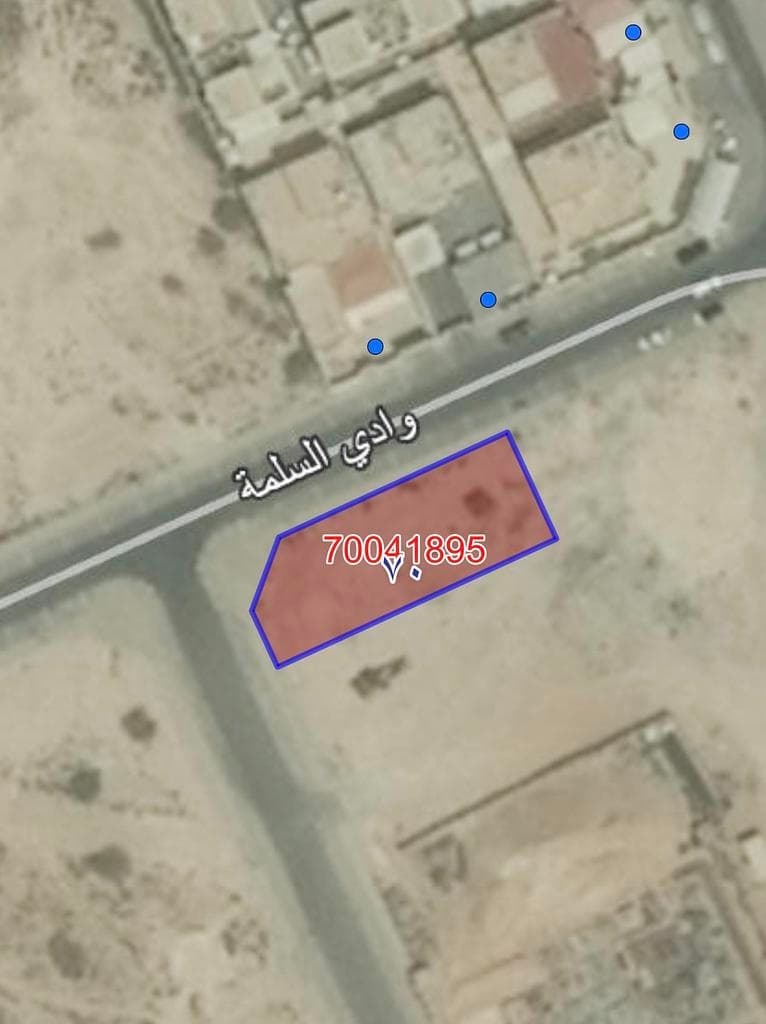 أرض سكنية للبيع في العب