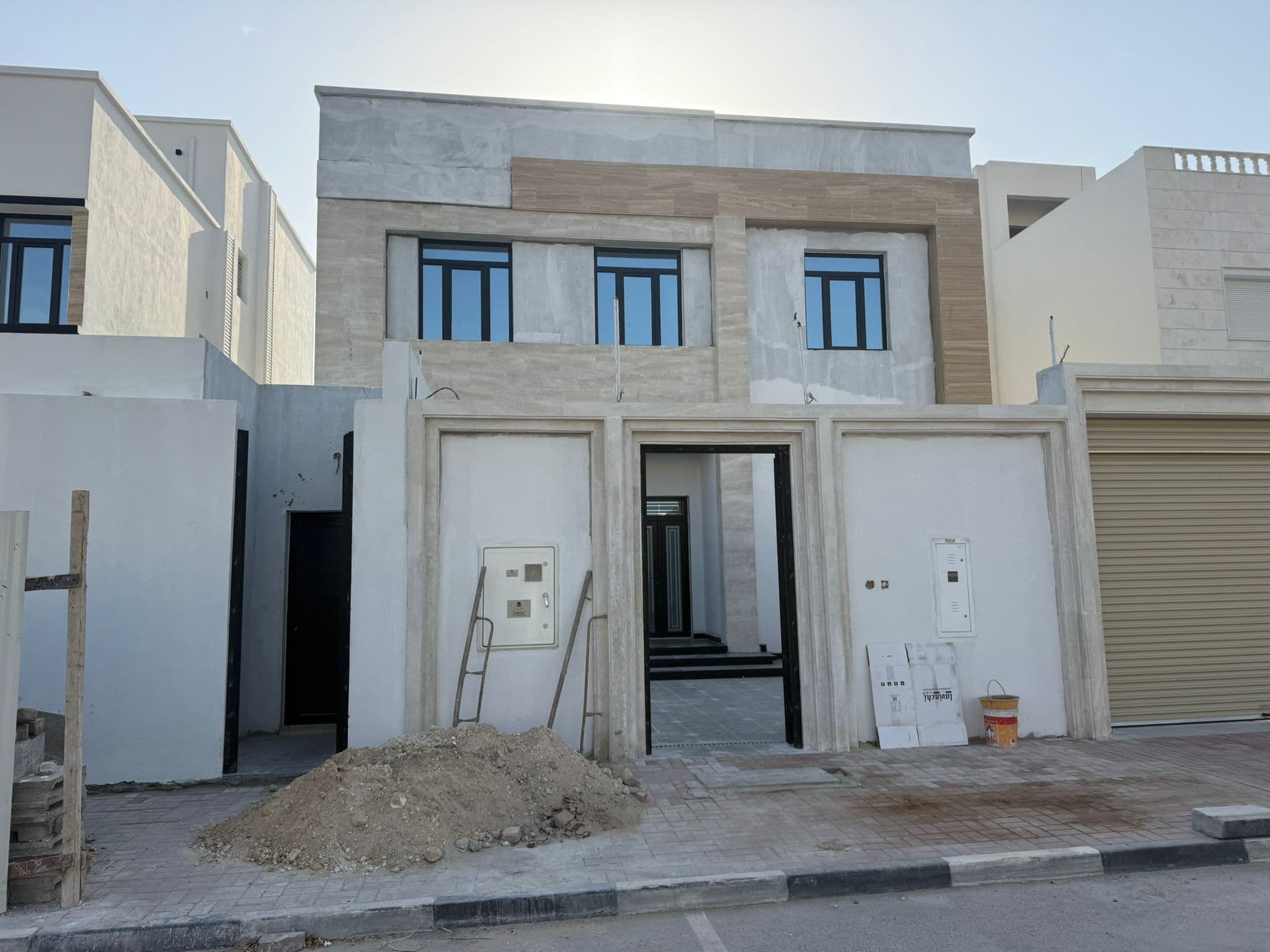 4 Bedroom Residential Villa for Sale in Madinat Khalifa South