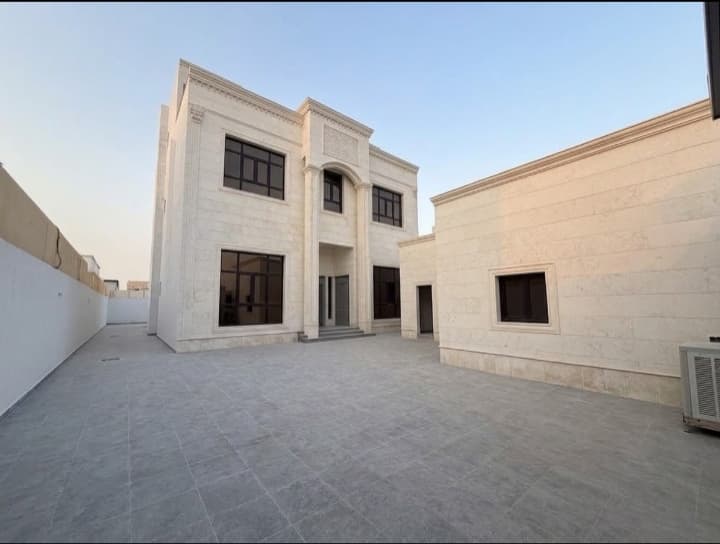 8 Bedroom Residential Villa for Sale