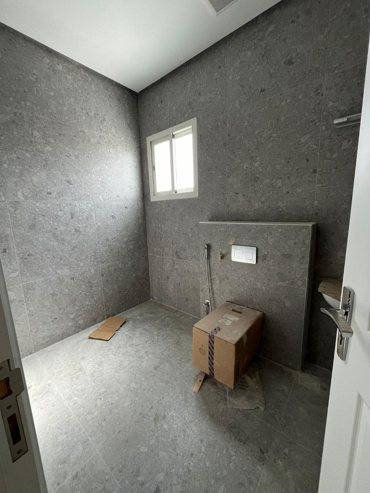 فيلا سكنية 8 غرف نوم للبيع في دحيل