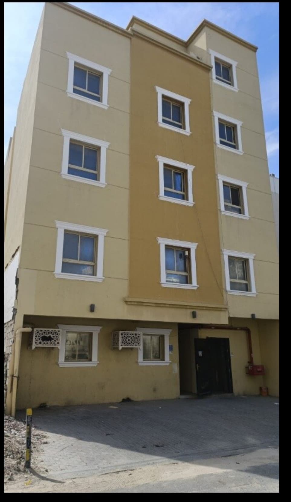 Commercial Building for Sale in Najma