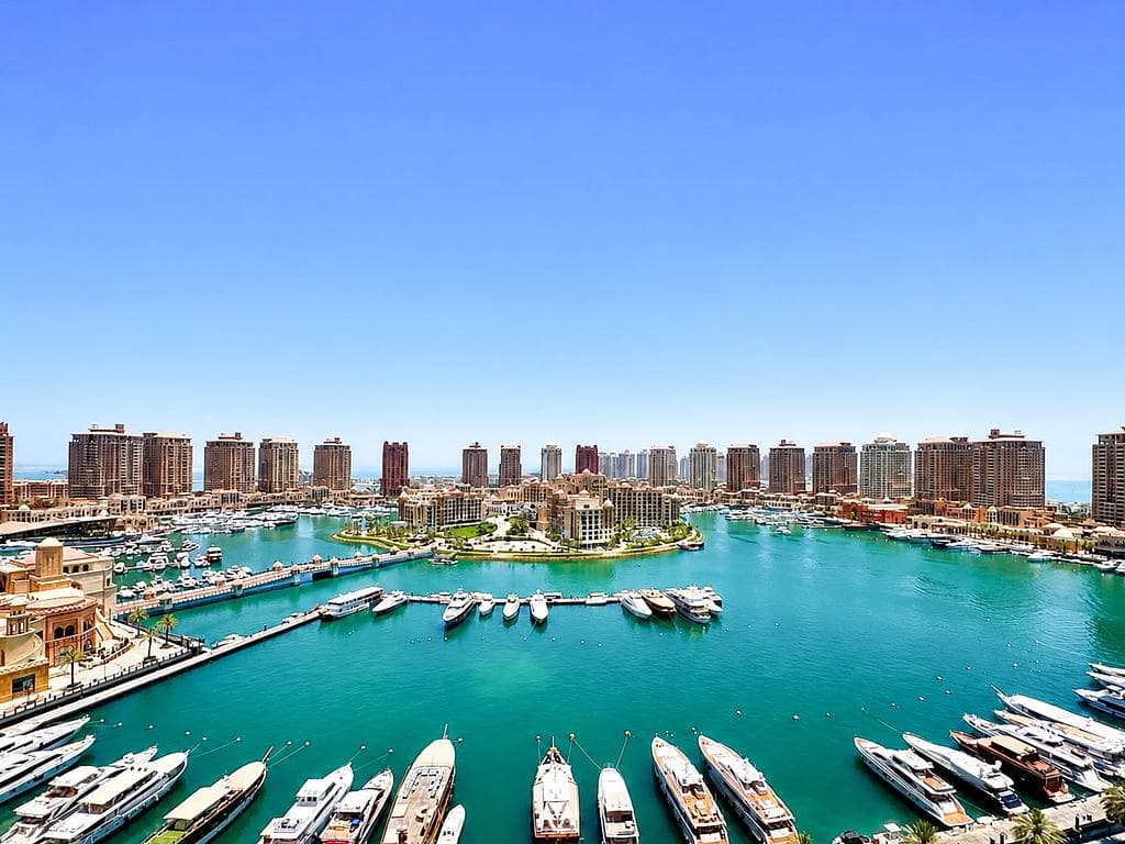 شقة بغرفتي نوم للبيع في بورتو أرابيا (جزيرة اللؤلؤة)