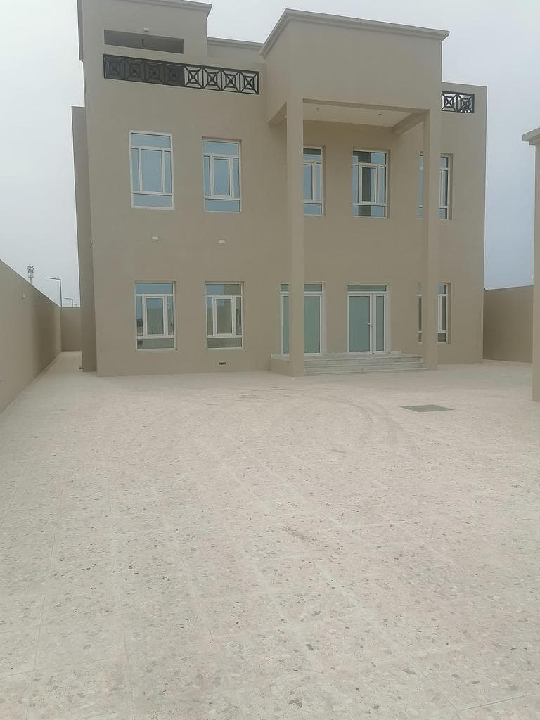 فيلا سكنية 5 غرف نوم للبيع في أبو ظلوف 