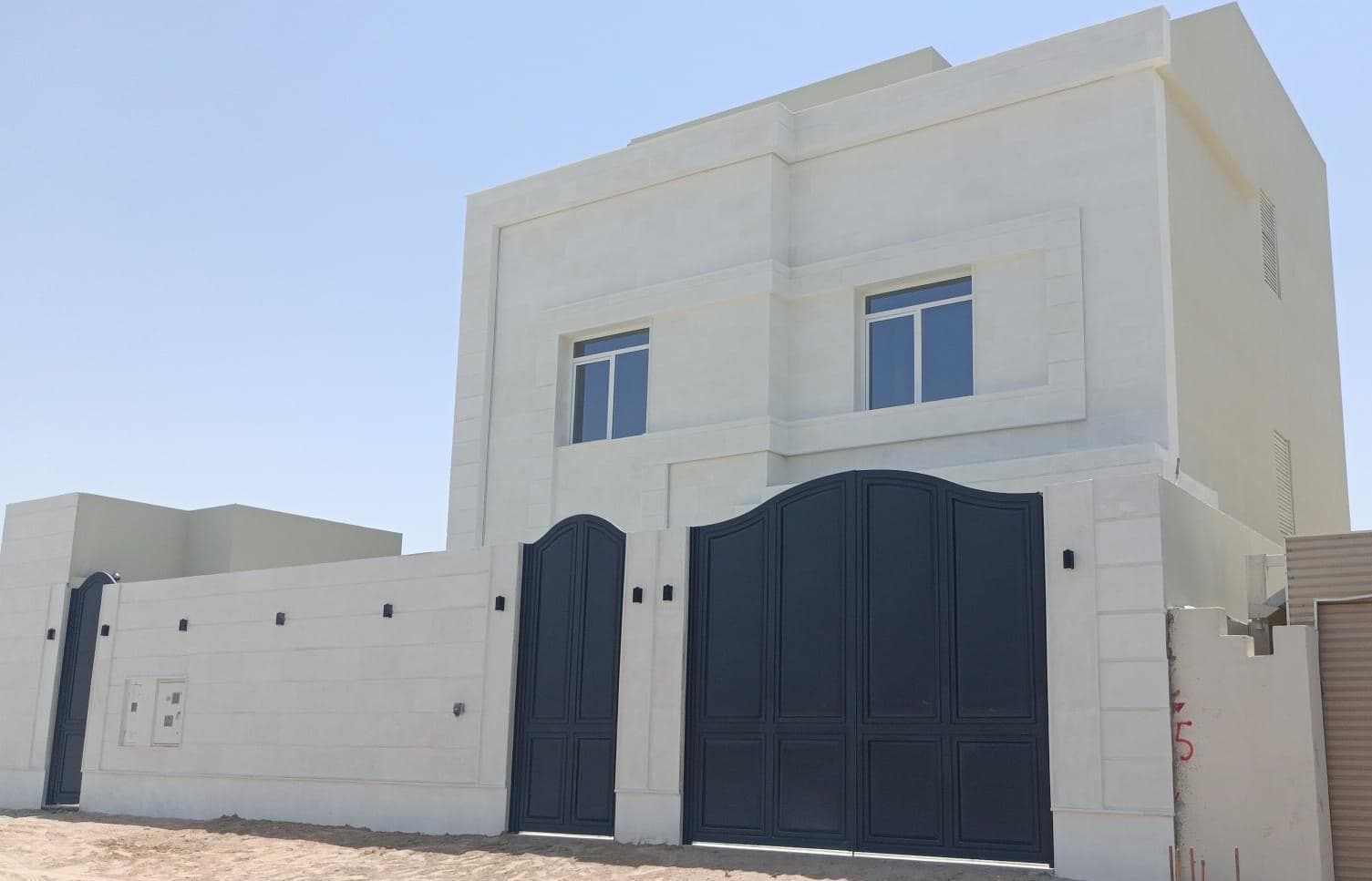 7 Bedroom Residential Villa for Sale in Umm Ebairiya