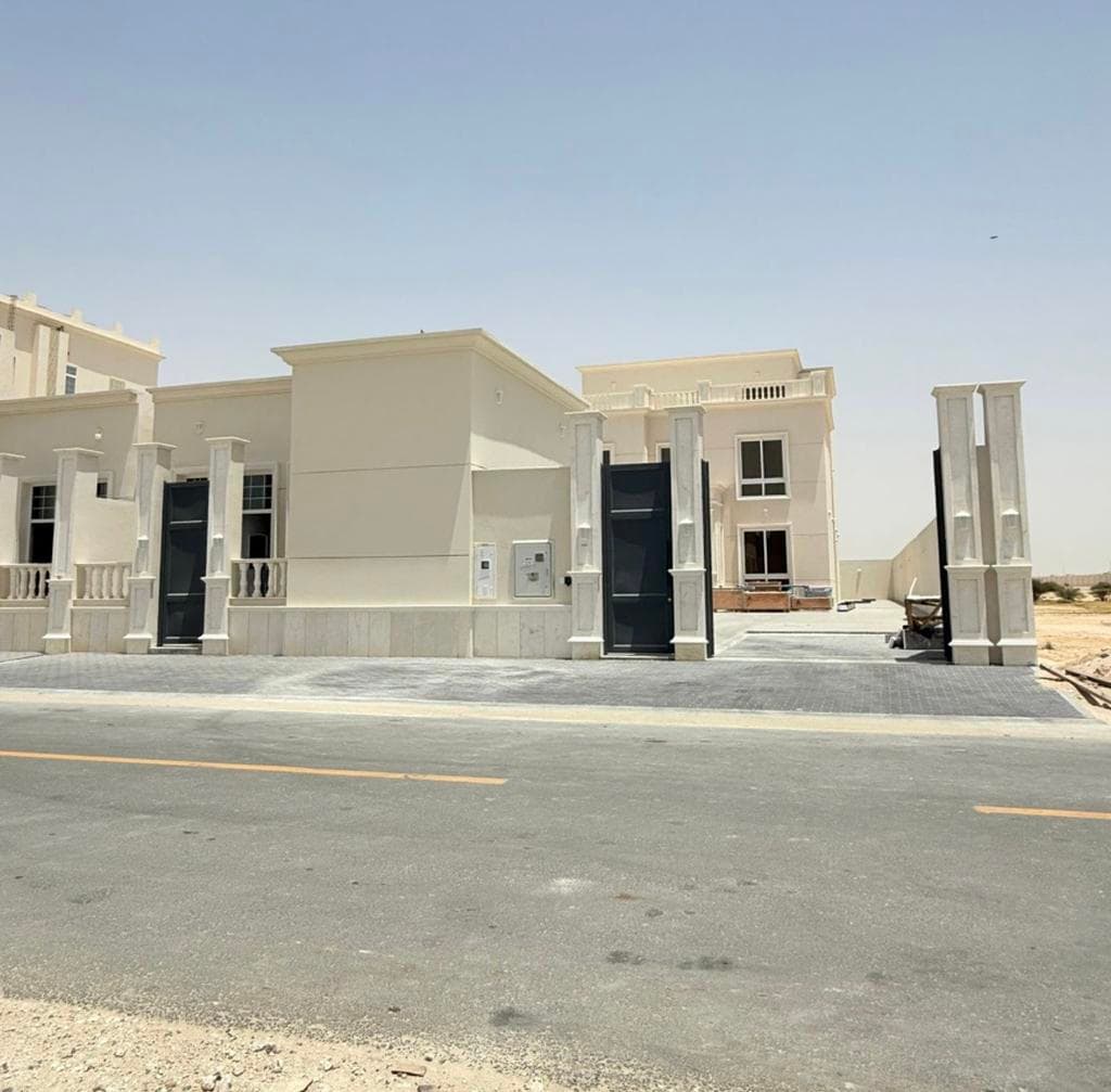 8 Bedroom Residential Villa for Sale in Umm Ebairiya