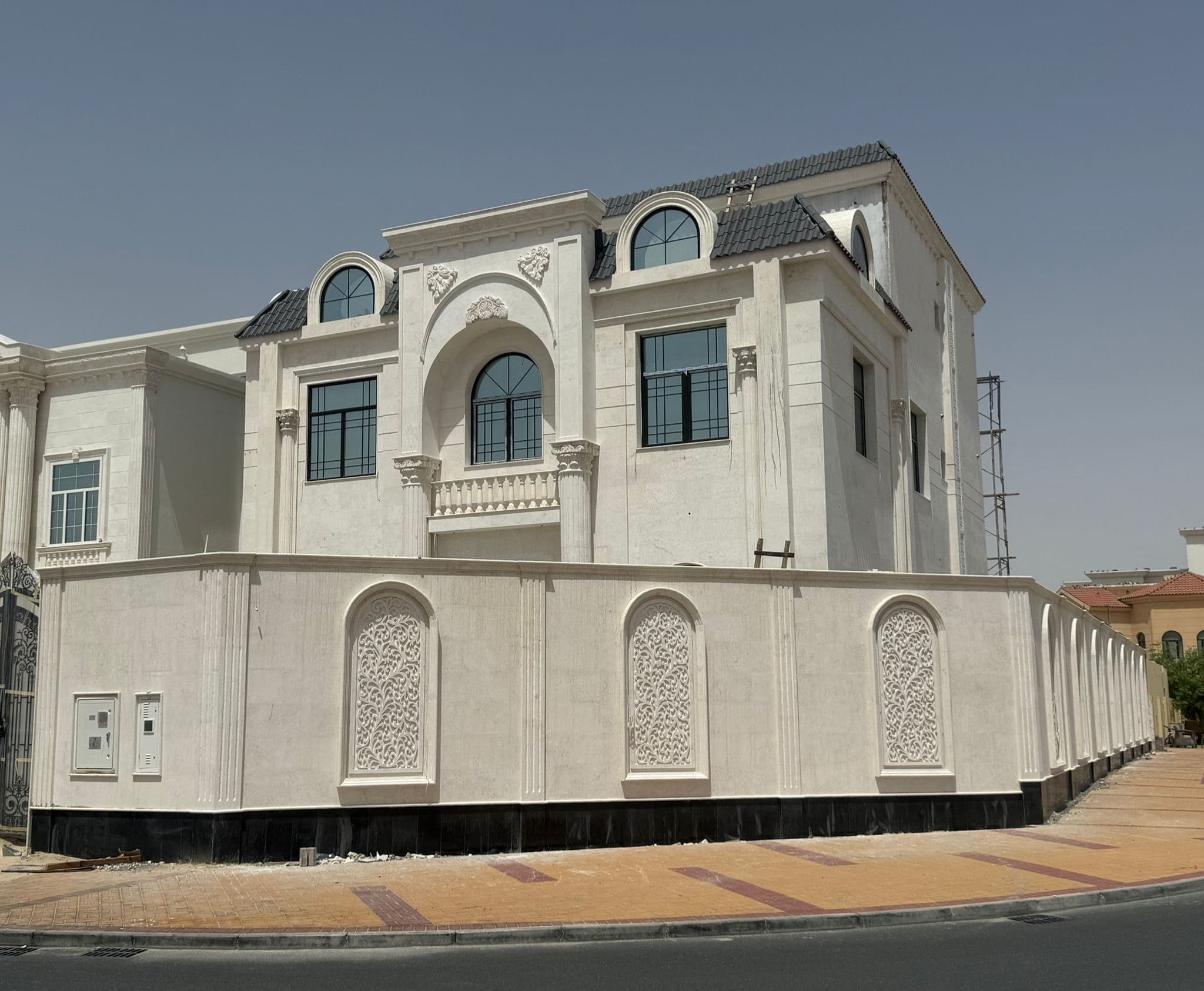 فيلا سكنية 8 غرف نوم للبيع في الخيسة 